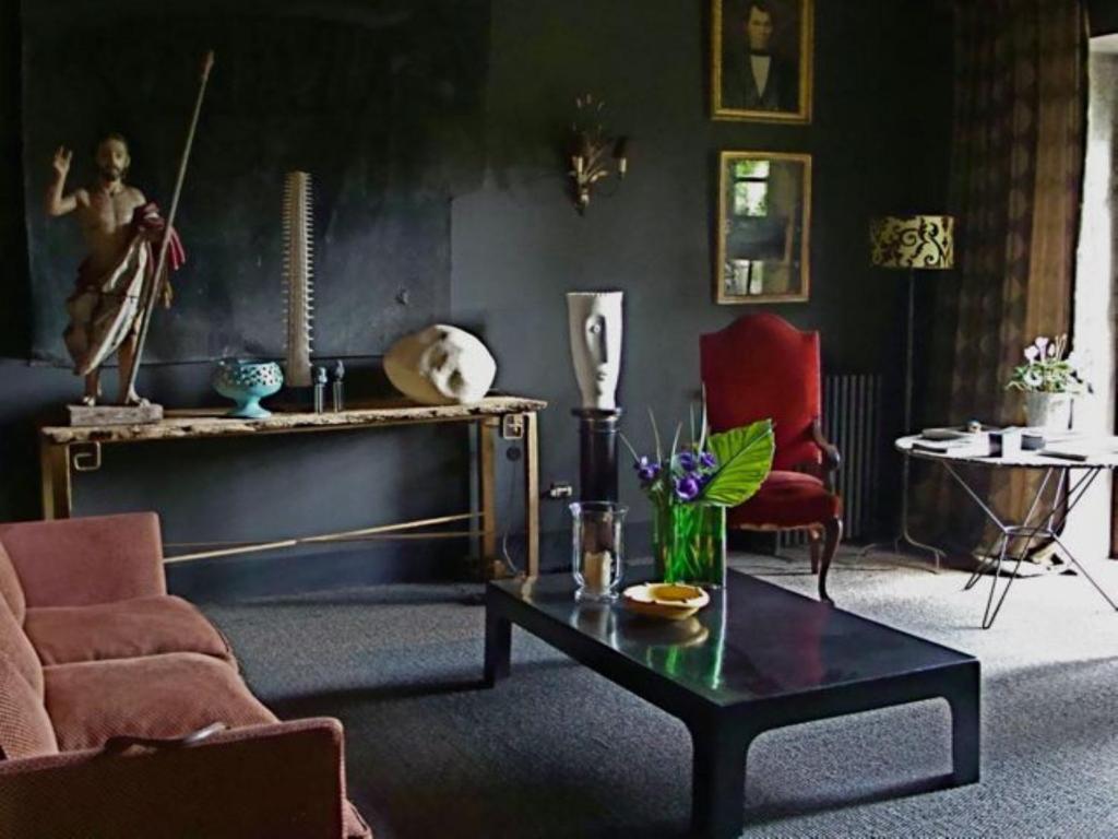 サルス・ル・シャトー Casa Montes Bed & Breakfast エクステリア 写真